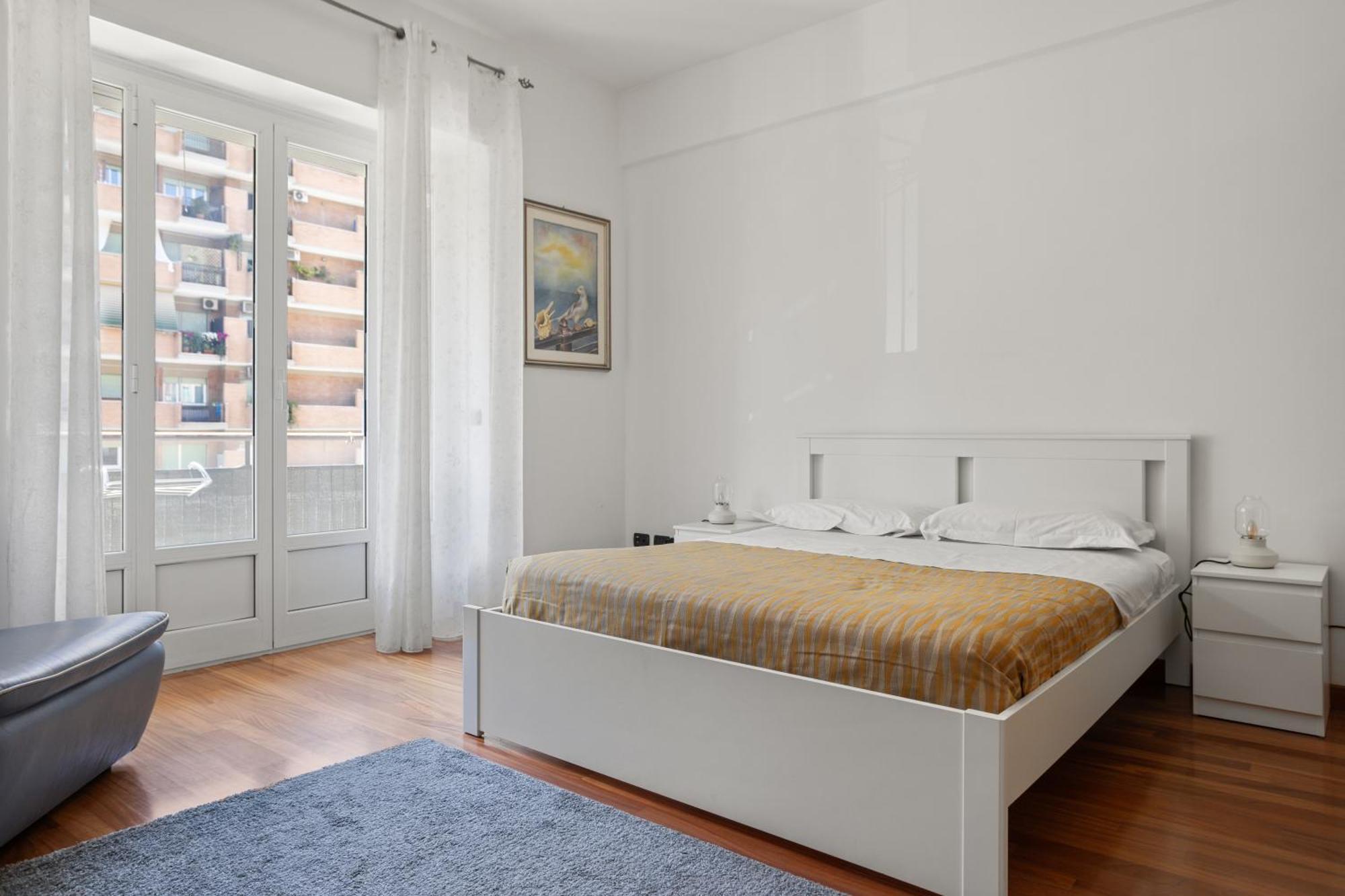 543 Appia Avenue - Metro A *